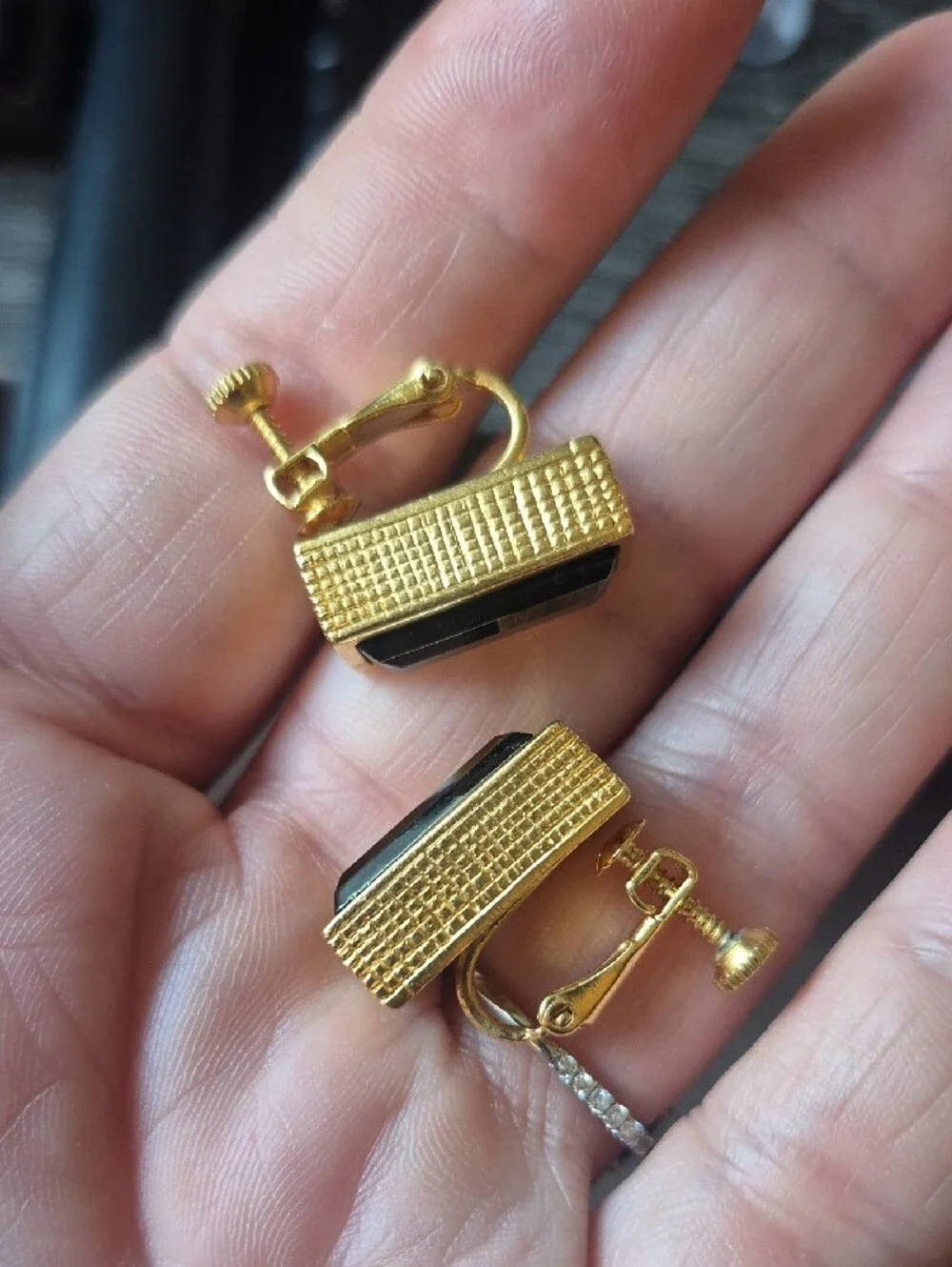 Givenchy Vintage Goldtone Hematite (?) earrings clip on Screw back RARE